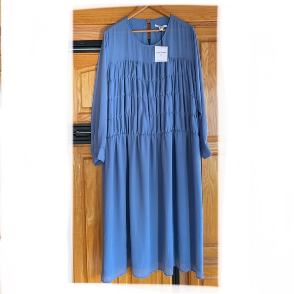 ASOS GLAMOROUS CURVE DRESS Women’s Size 22 Blue Smocked Long Sleeve Midi - Picture 2 of 12